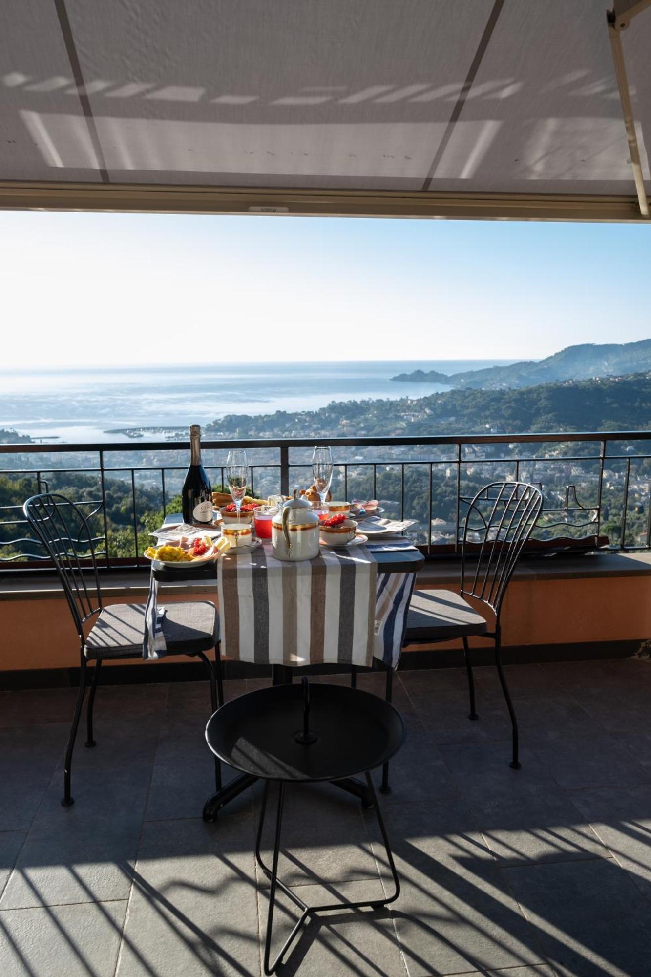 Vista Mare Portofino By Portofinovacanze Gravero Екстериор снимка
